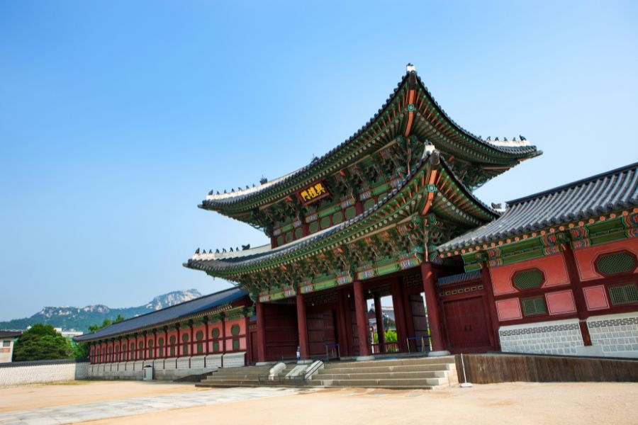 Paket Tour Korea 7 Hari : Busan – Seoul